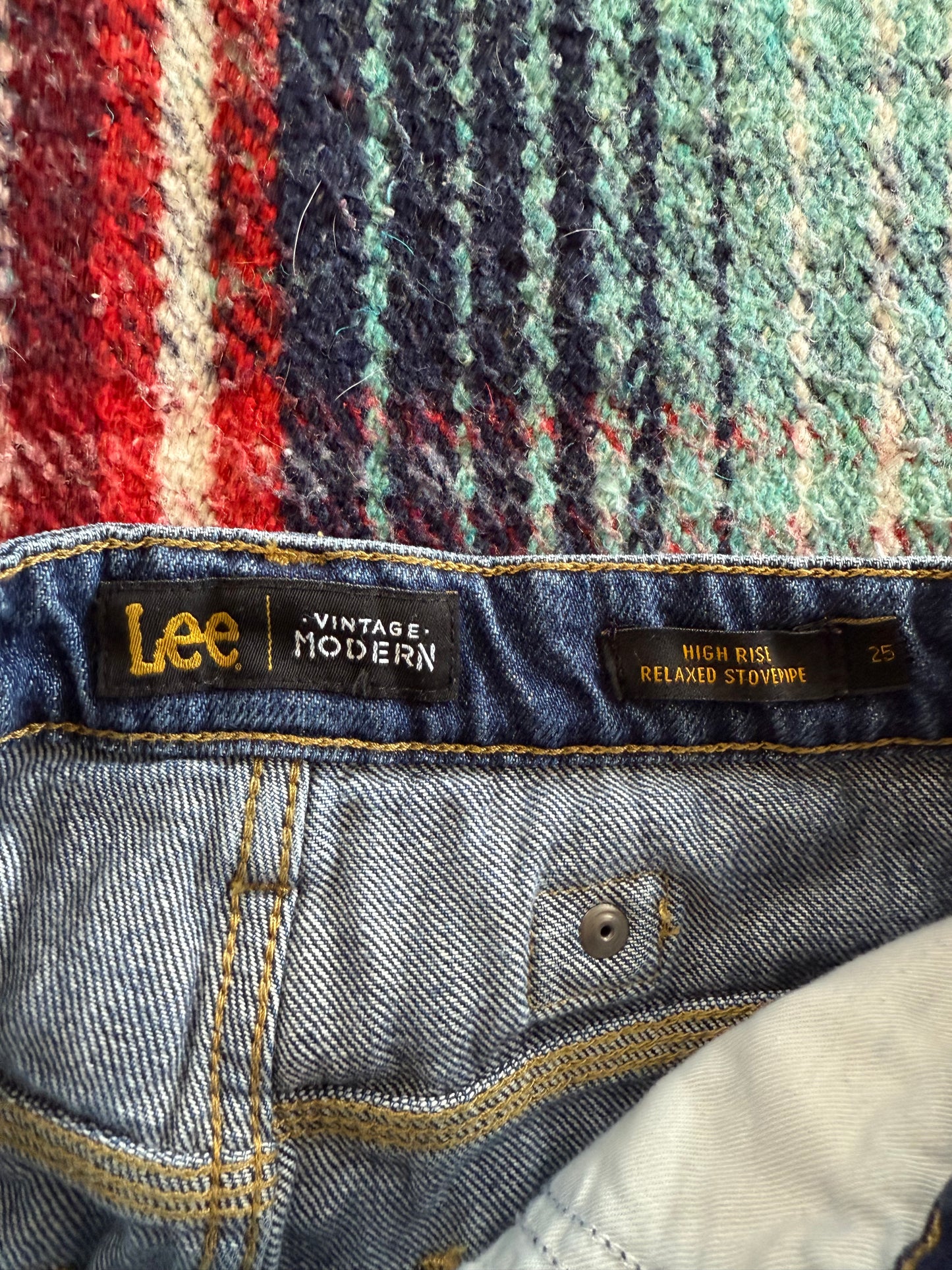 00s Lee Reproduction Buckle-Back Tapered Jeans 25x29