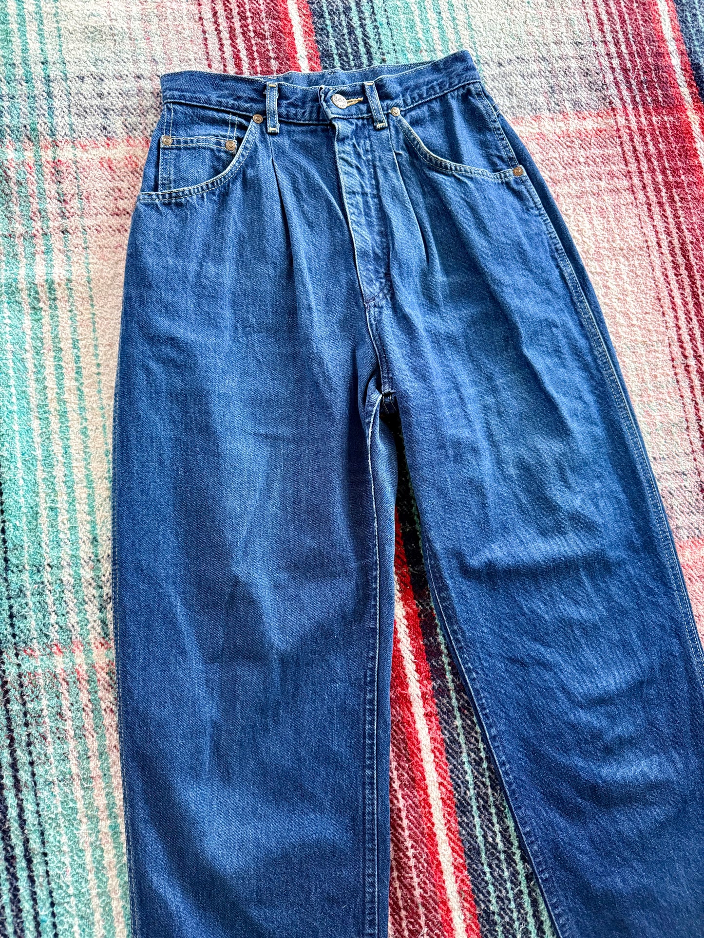 70s Lee Pleated Tapered Medium Wash Jeans 25x29