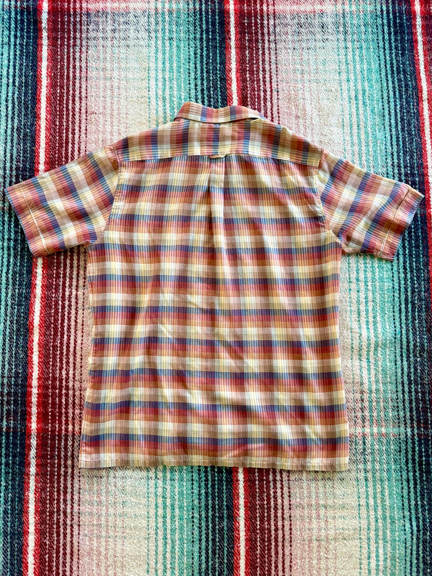 80s Van Heusen Sunset Plaid Short Sleeve Shirt M