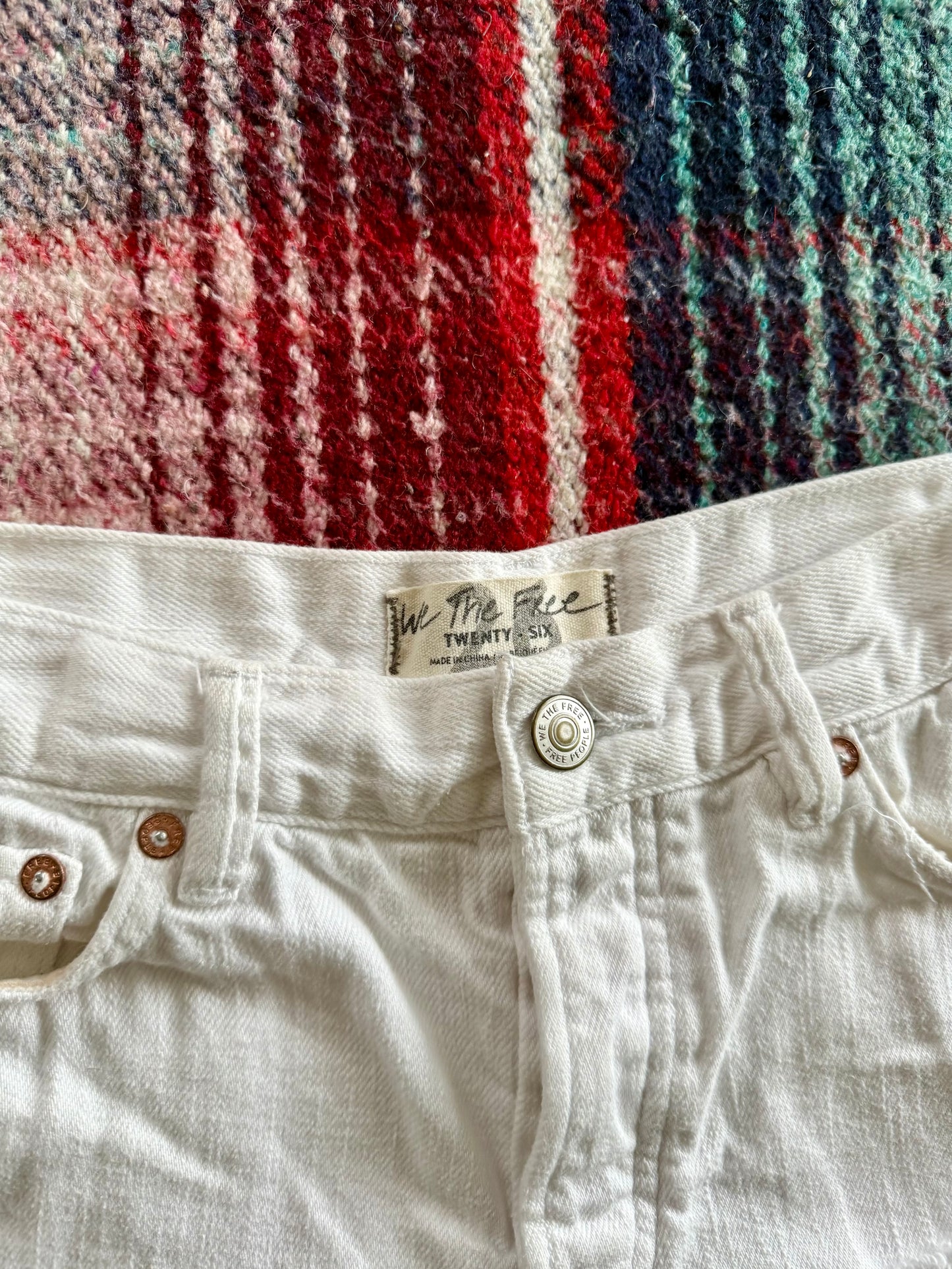 Free People White Distressed Shorts 26
