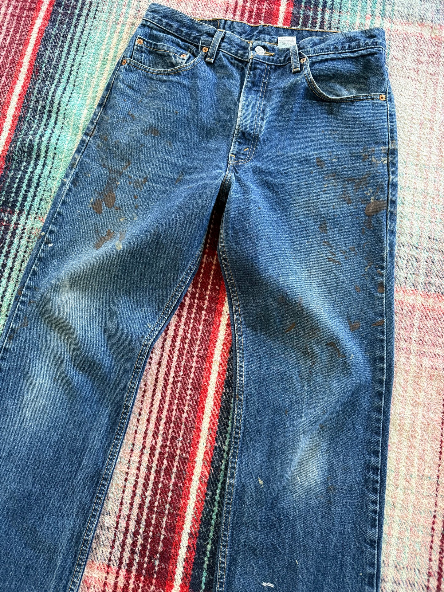 00s Distressed Levi’s 517 Bootcut 34x34