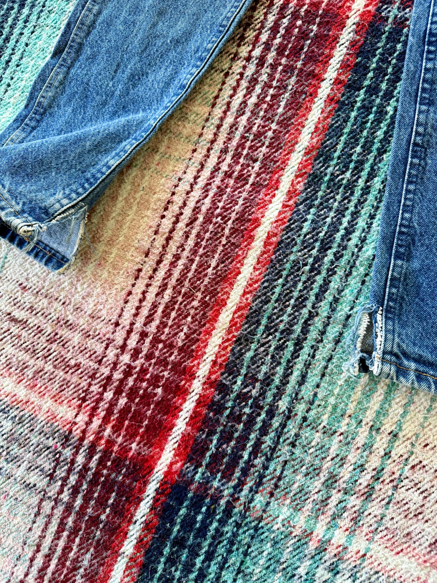 70s Lee Riders Medium Wash Tapered Split Hem Jeans 24
