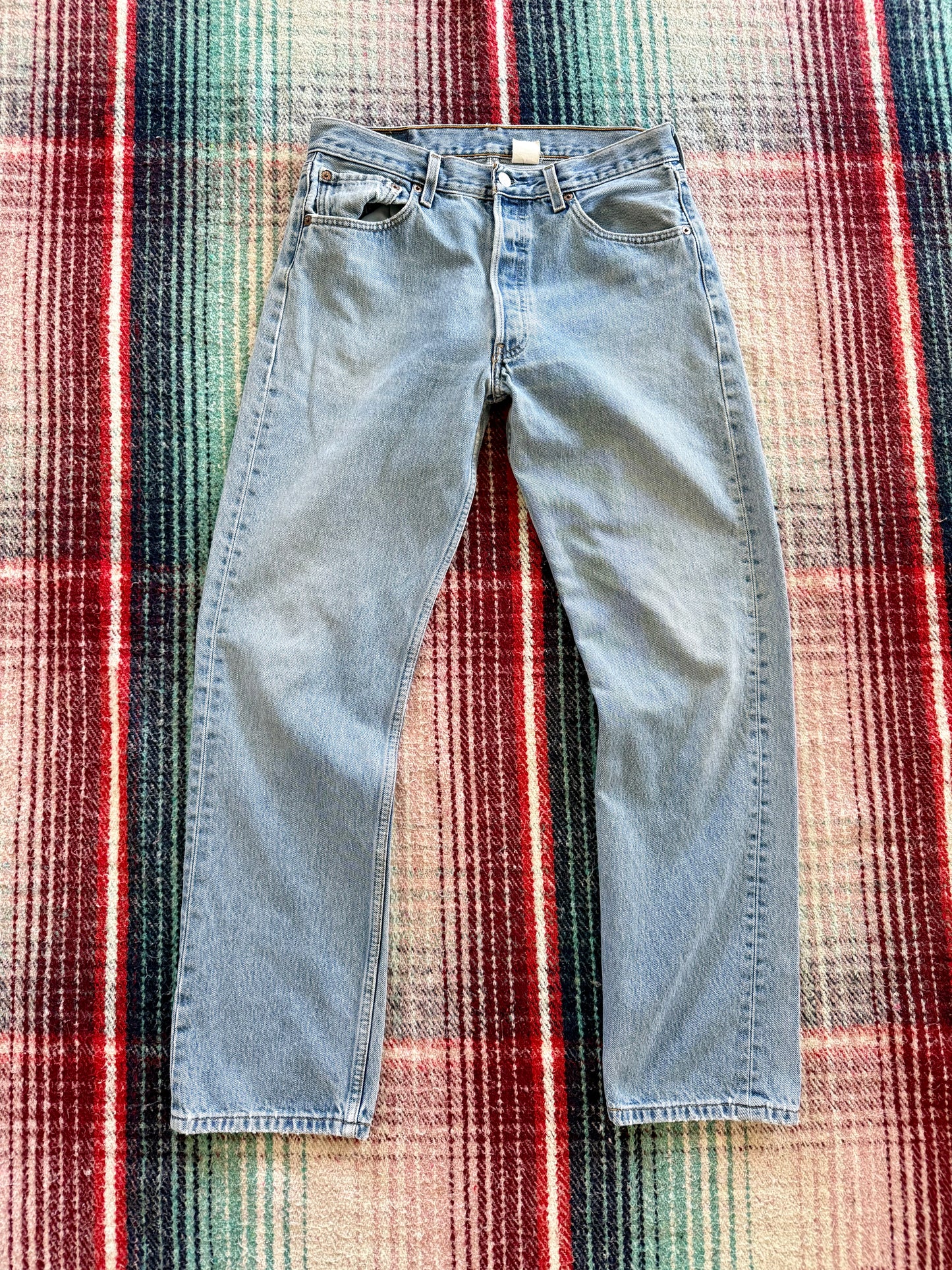 00s Levi’s 501s Light Wash 32x30