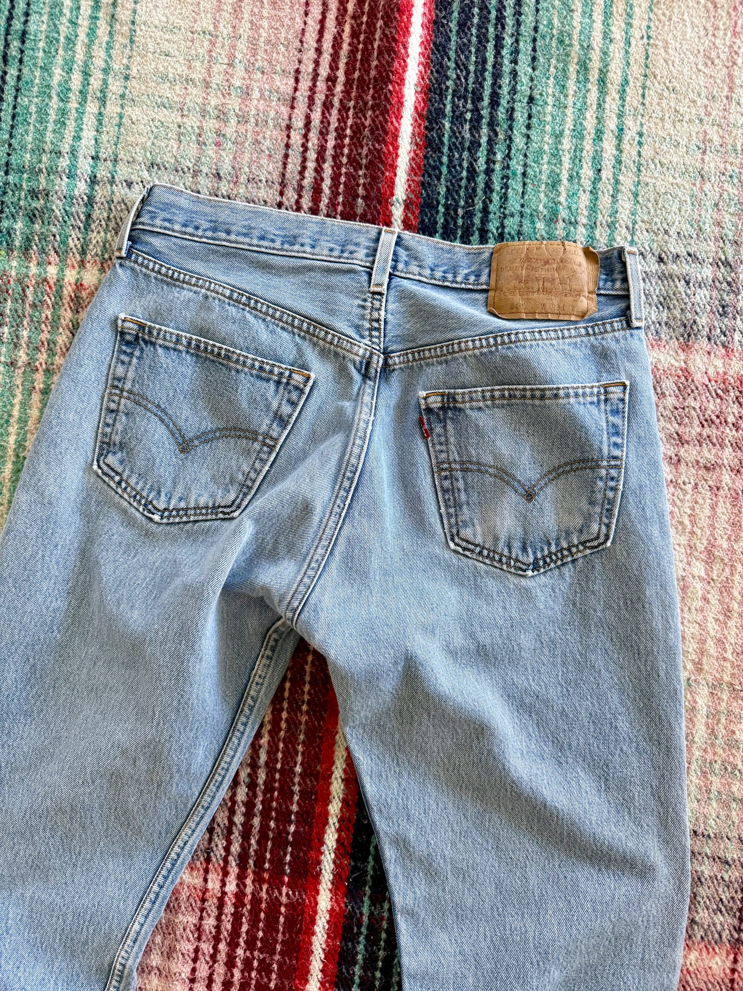 00s Levi’s 501s Light Wash 32x30