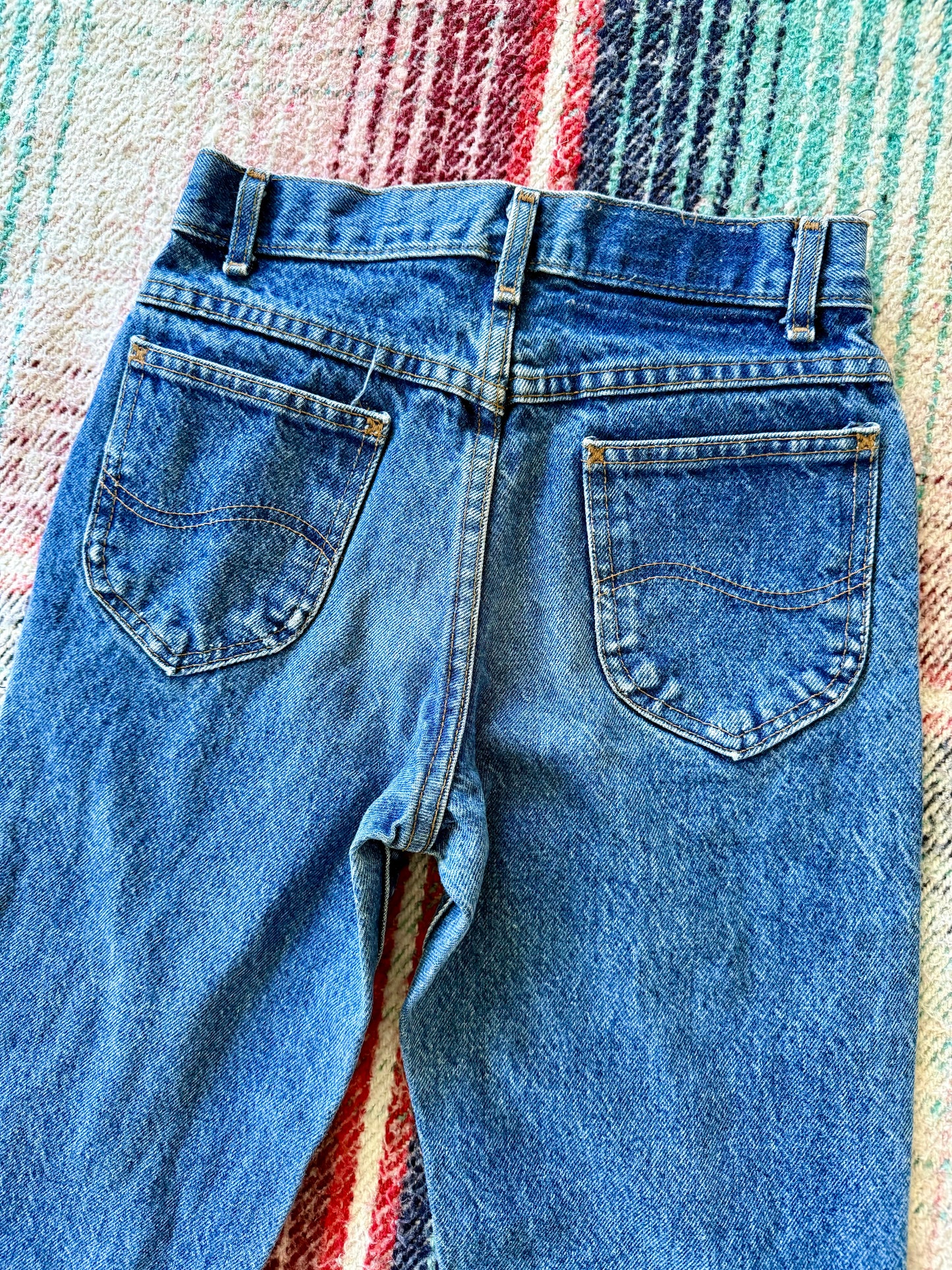 70s Lee Riders Medium Wash Tapered Split Hem Jeans 24