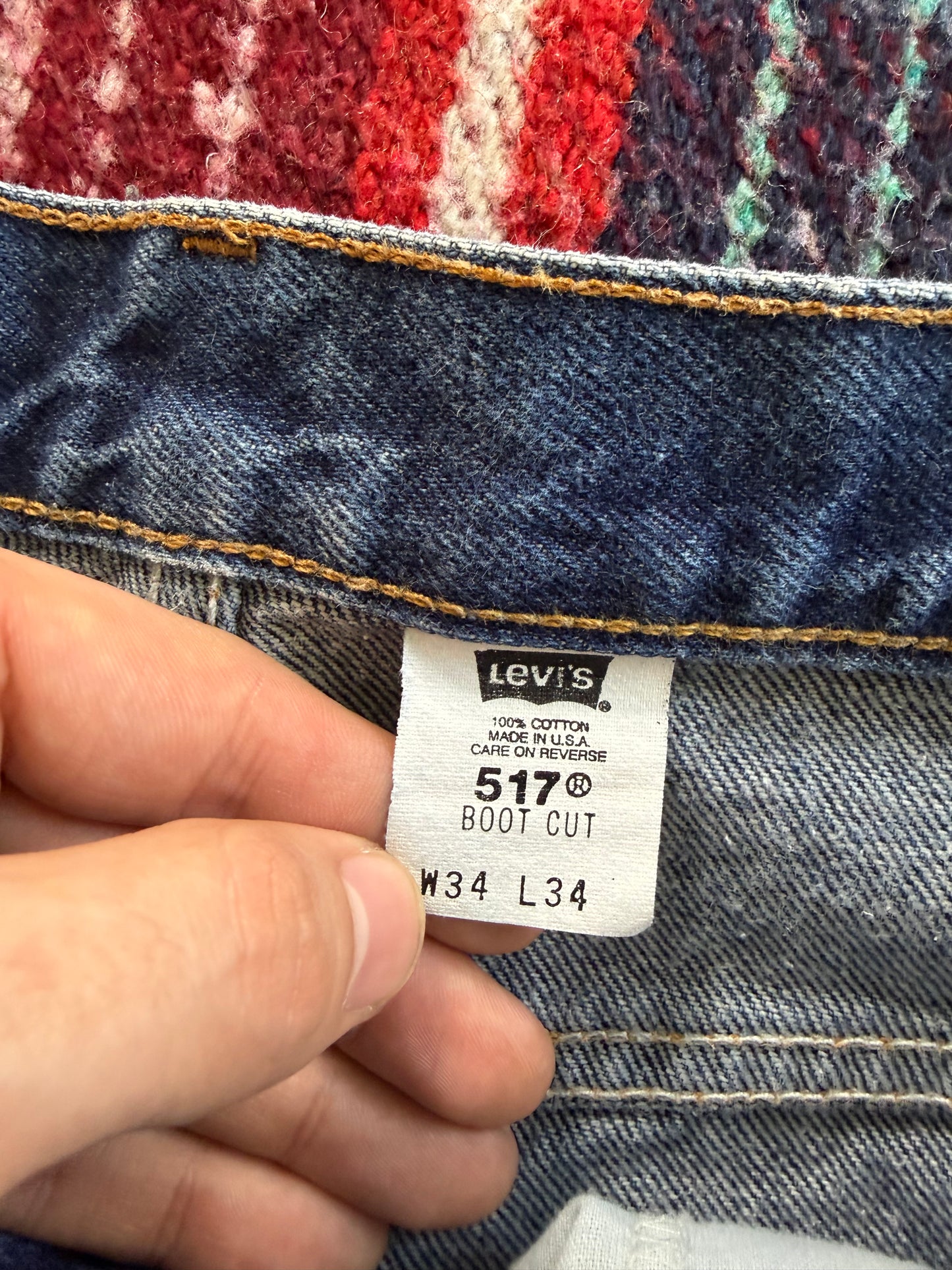 00s Distressed Levi’s 517 Bootcut 34x34