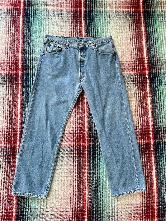 00s Levi’s 501 Straight Fit Jeans 35x29
