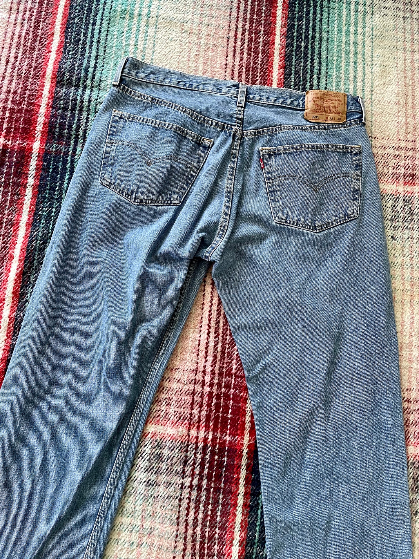 00s Levi’s 501 Straight Fit Jeans 35x29