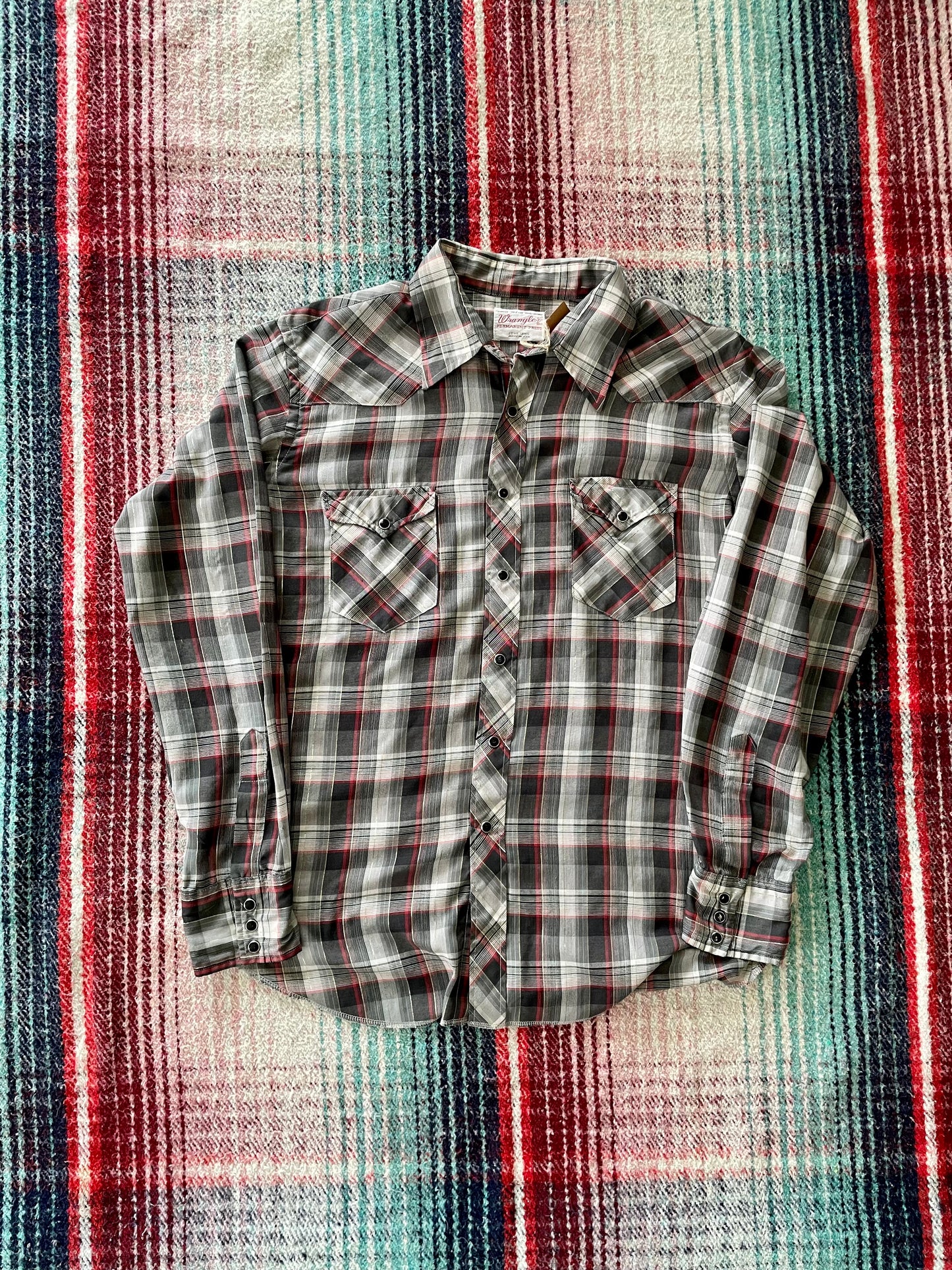 60s Wrangler Long Tails Gray/Red Plaid Pearl Snap Shirt XL
