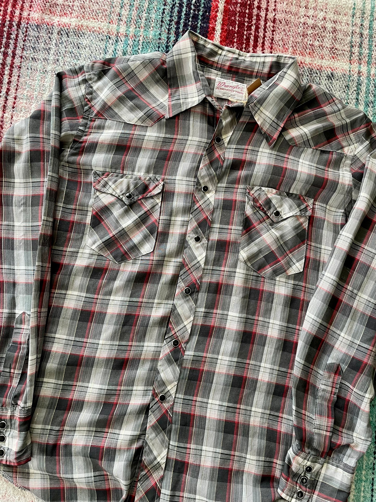 60s Wrangler Long Tails Gray/Red Plaid Pearl Snap Shirt XL