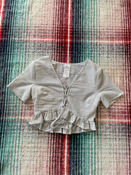 Sadie & Sage Seersucker Ruffle Tie Up Grey Crop Top S